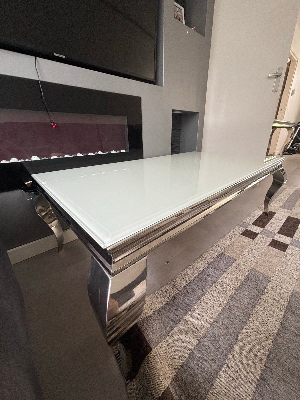 Complete eetkamerset: Grote tafel, dressoir en 6 stoelen, Huis en Inrichting, Ophalen, 100 tot 150 cm, Zo goed als nieuw, Vijf personen of meer