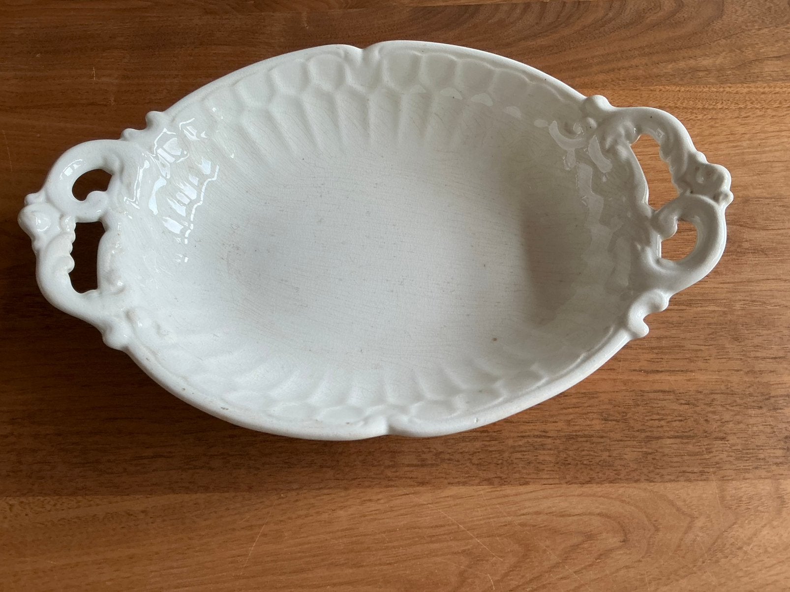Witte Petrus Regout schaal / broodschaal / fruitschaal, Ophalen of Verzenden