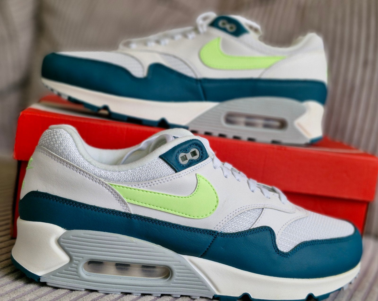 Nike air max 90/1 Hybrid Spruce Lime 44.5 +45, Wit, Nike, Nieuw, Ophalen of Verzenden