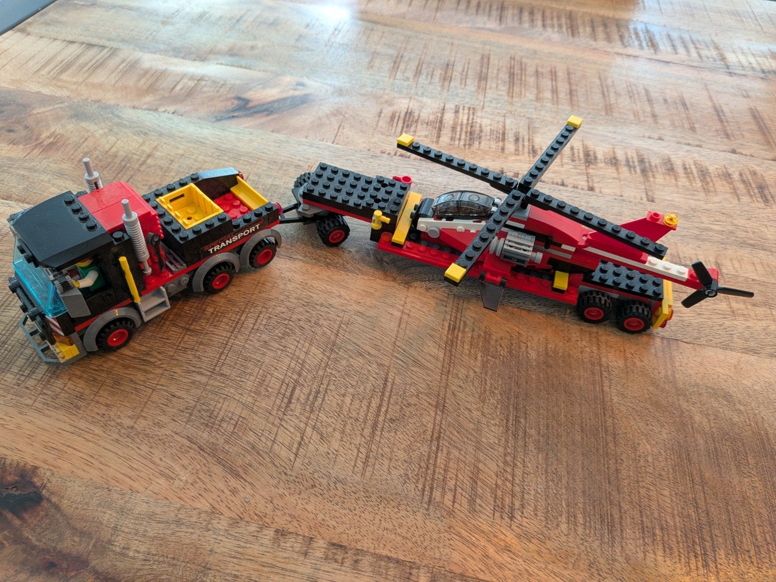 Foto 11 van 12 Lego voertuigen