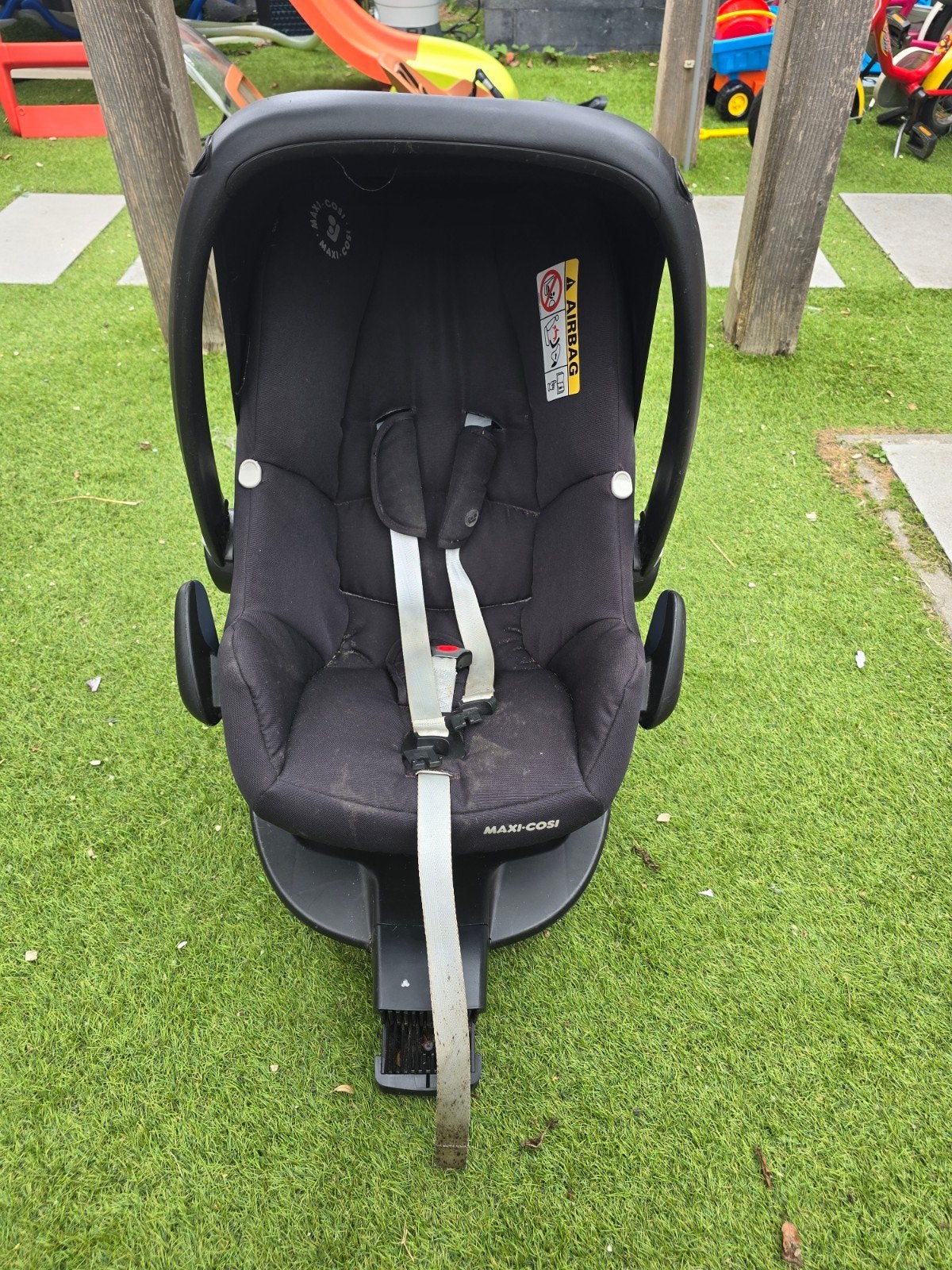 Maxi-Cosi i-Size autostoel met FamilyFix2 base, Kinderen en Baby's, Autostoeltjes, Ophalen