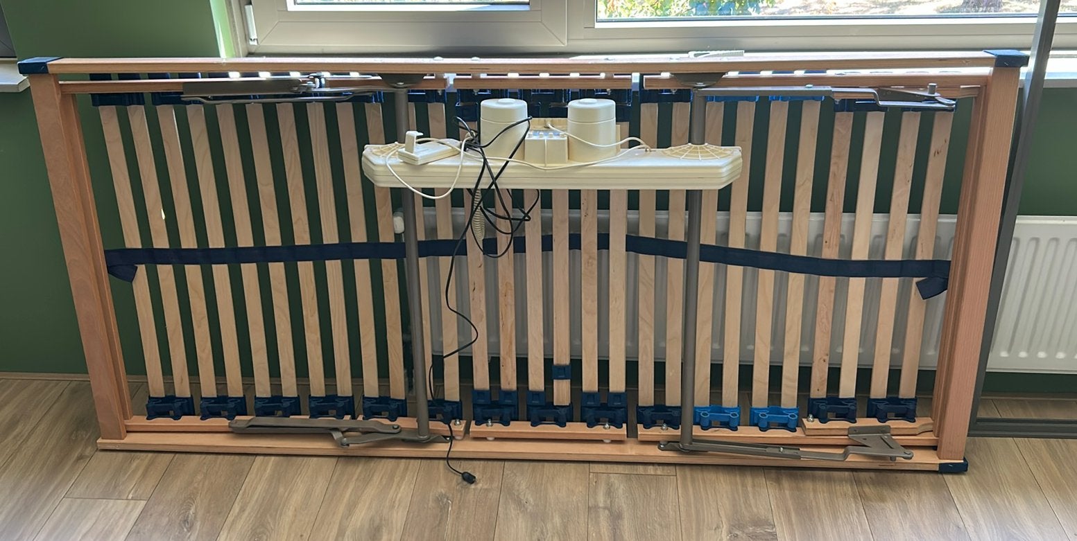 Elektrische lattenbodem 90x200, Huis en Inrichting, Slaapkamer | Matrassen en Bedbodems, Ophalen, Gebruikt, 90 cm, Eenpersoons