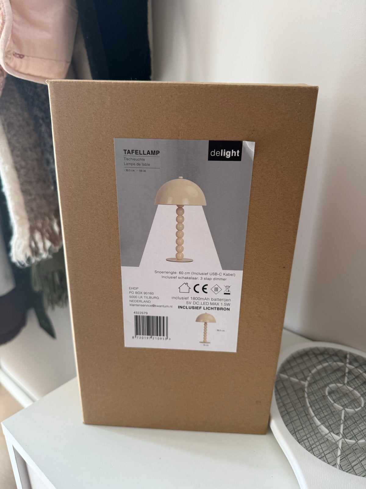 Kwantum Tafellamp - Nieuw in Doos - Lichtgeel, Huis en Inrichting, Lampen | Tafellampen, Geel, Ophalen, Nieuw, Overige merken