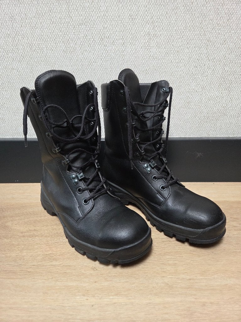 Nieuwe legerkisten Model 18 Maat 42, Kleding | Heren, Zwart, Boots, Nieuw, Ophalen of Verzenden