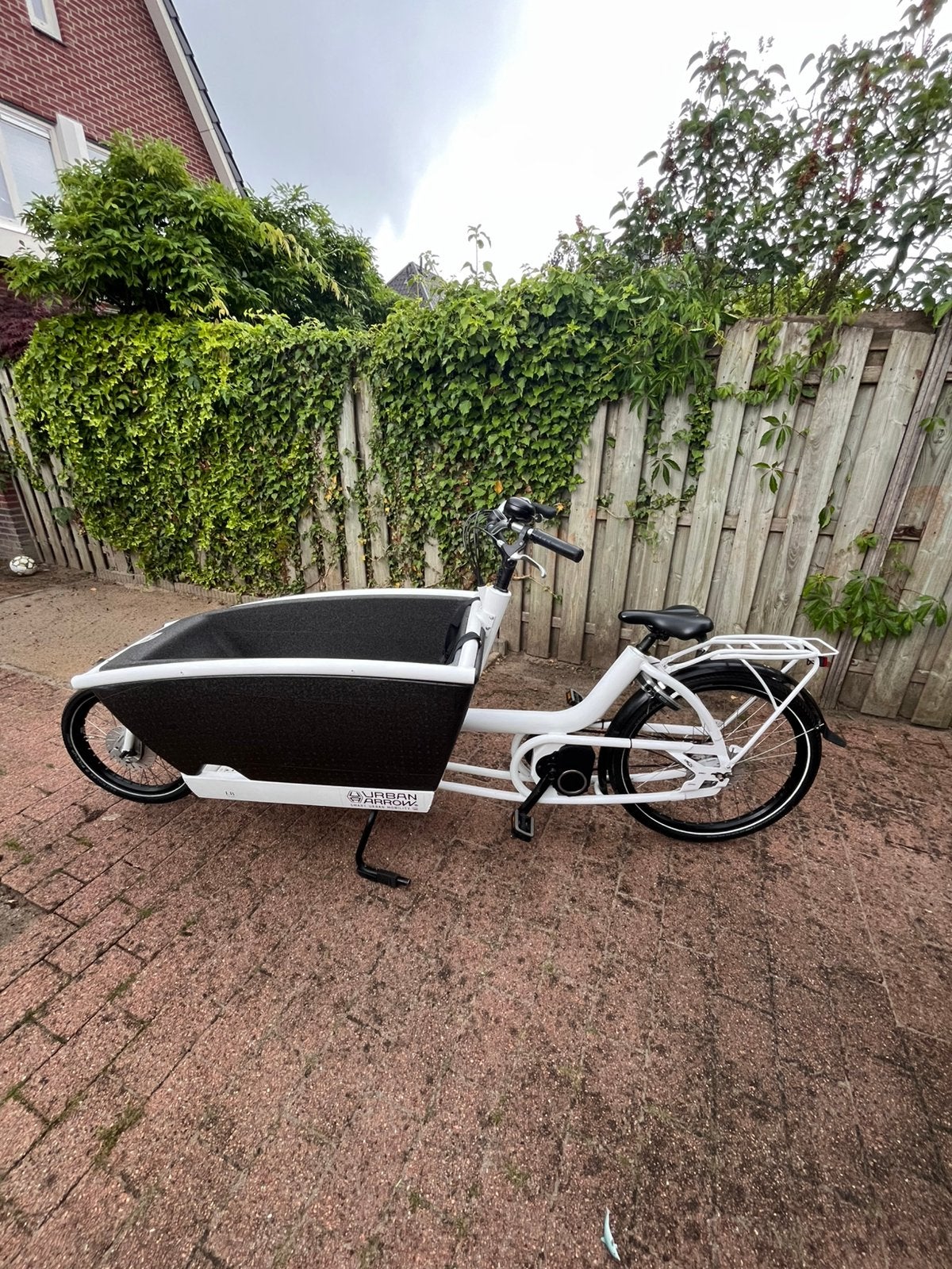Urban arrow family, Fietsen en Brommers, Fietsen | Bakfietsen, Elektrisch, Zo goed als nieuw, 2 kinderen, Ophalen