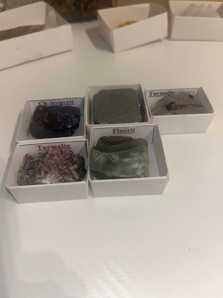 Mooie mineralen voor je collectie: Chalcopyriet, Fluoriet, T, Ophalen of Verzenden, Mineraal