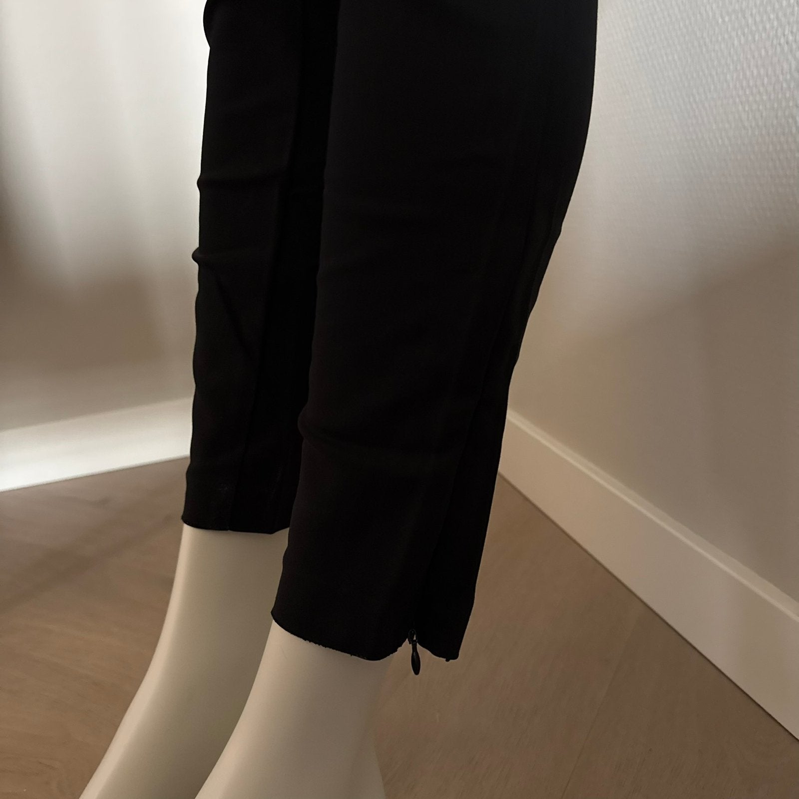 United Colors of Benetton Pantalon Zwart Maat 36 S broek, Ophalen of Verzenden, Zo goed als nieuw, Maat 36 (S), Zwart
