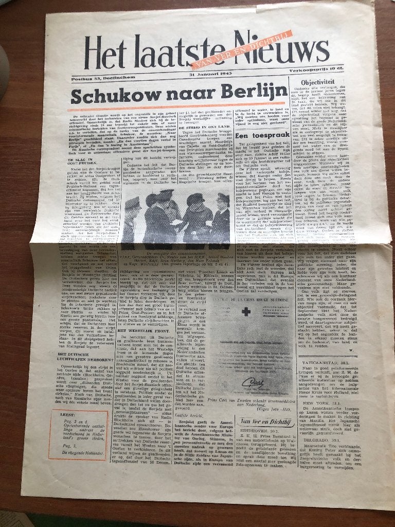 Gemaskeerde Duitse propaganda. Doetinchem, Het laatste, Verzenden, Nederland, Embleem of Badge