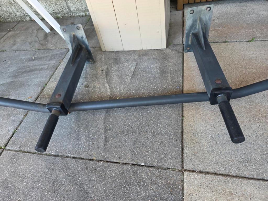Muur pull up stang, Ophalen of Verzenden, Oprekstang