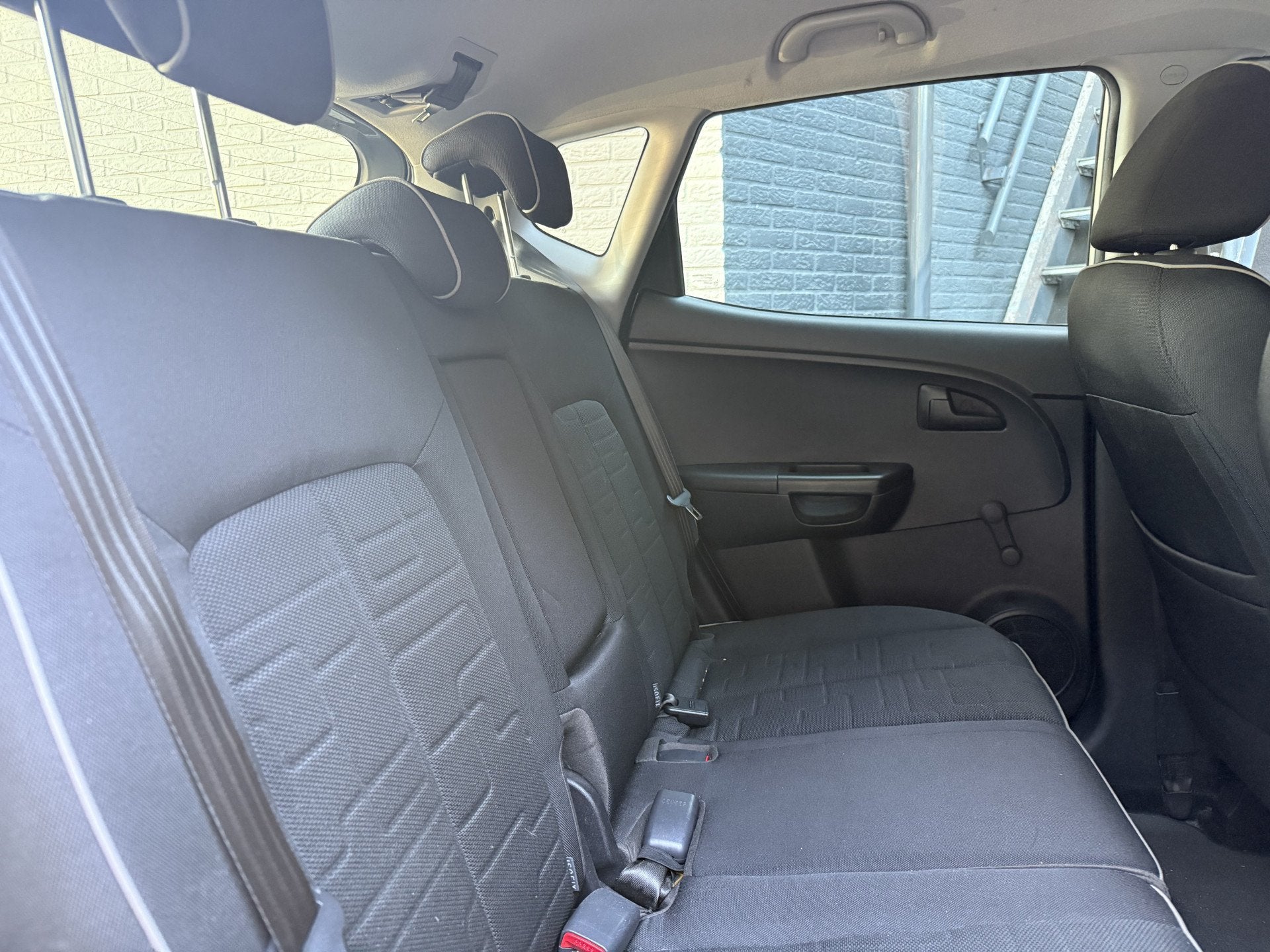 Kia Venga 1.6 125pk Aut. Plus Pack Trekhaak | Camera | Navi, Euro 5, 1591 cc, 4 cilinders, Origineel Nederlands