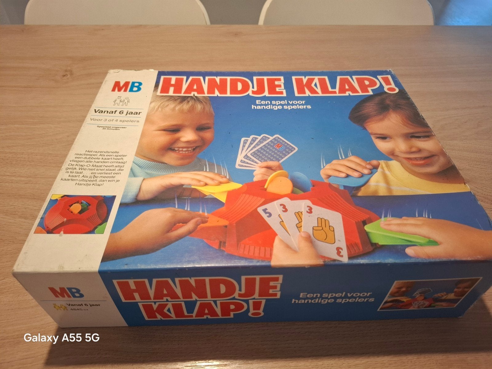 Handje Klap! Bordspel van MB - Vintage Gezelschapsspel, Info@mbspellen.nl, Ophalen of Verzenden, Drie of vier spelers, Postbus 123, 1000 AB Amsterdam
