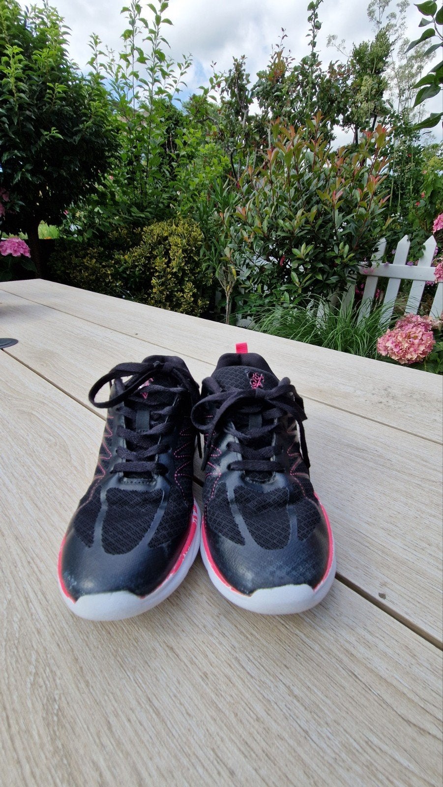 gymschoenen merk Osaga maat 35/36, Gebruikt, Meisje, Sportschoenen, Osaga
