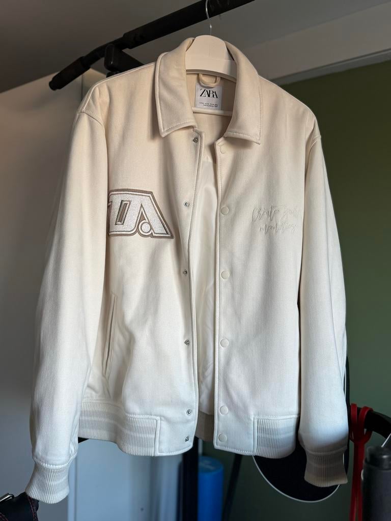 Zara Crème Bomber jacket XL - Zo goed als nieuw, Ophalen, Zo goed als nieuw, Maat 56/58 (XL), Overige kleuren