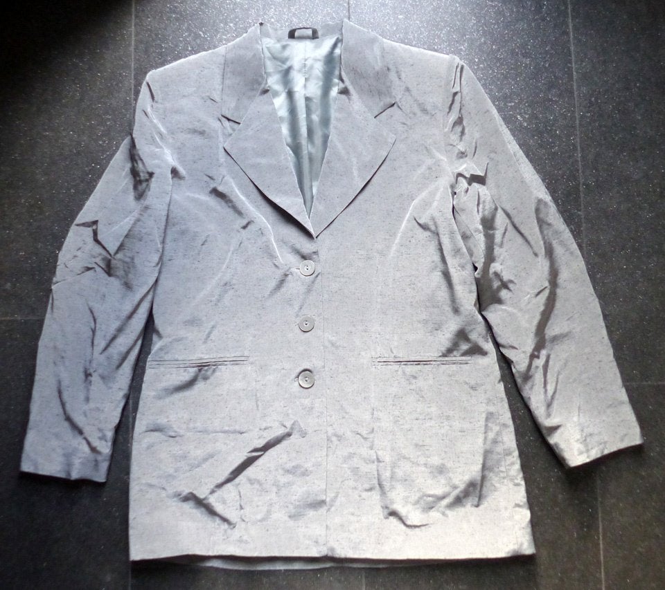 Mantelpakje blazer jasje en rok zilvergrijs maat 40, Maat 38/40 (M), Kostuum of Pak, Ophalen of Verzenden, Grijs