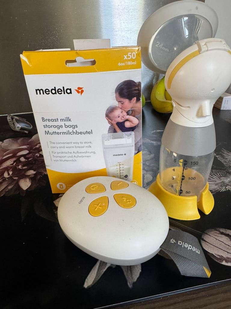 Medela compacte solo borstkolf, Ophalen, Zo goed als nieuw, Borstkolf