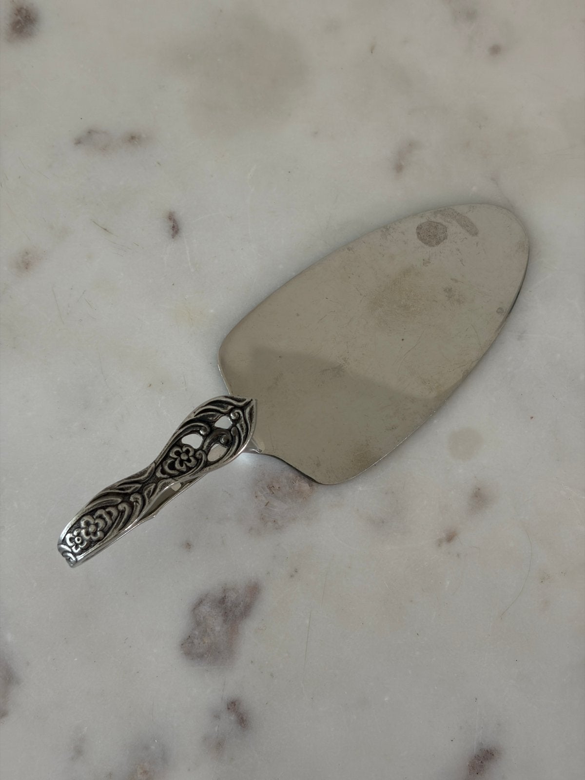 Vintage verzilverde taartschep met sierlijk handvat, Ophalen of Verzenden