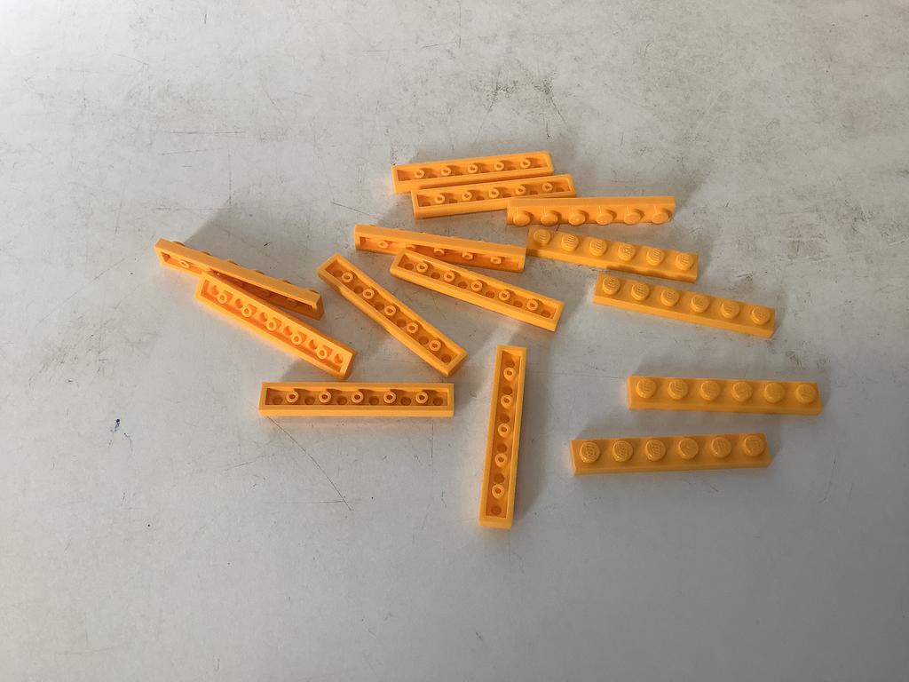 Lego plaat 1x6 licht oranje, Ophalen of Verzenden, Gebruikt, Losse stenen, Lego