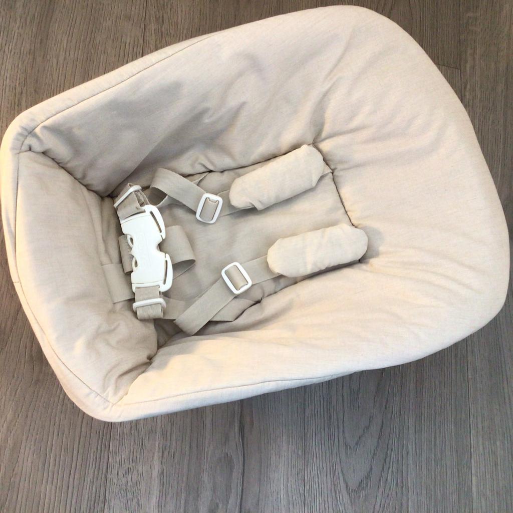 STOKKE NEWBORNSET incl. extra hoes.  ( z.g.a.n. ), Kinderen en Baby's, Kinderstoelen, Ophalen, Zo goed als nieuw