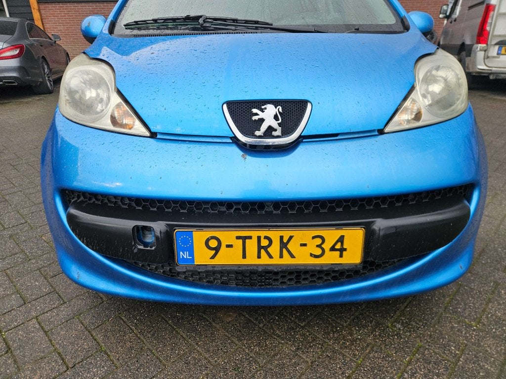 VOORKOP PEUGEOT 107, Niet ingevuld, Gebruikt, Niet ingevuld, Voor