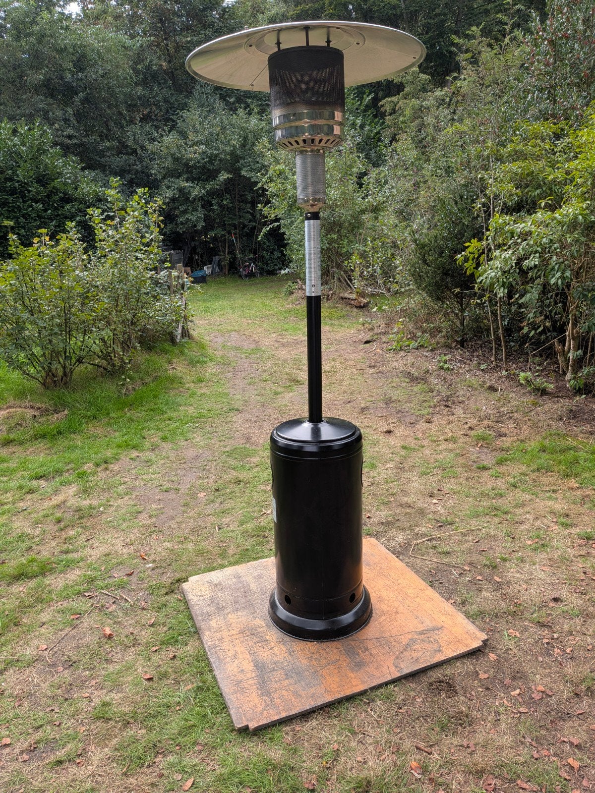 Terrasheater op gas - ideaal voor tuinfeesten!, Tuin en Terras, Ophalen, Zo goed als nieuw, Gas, Vloer