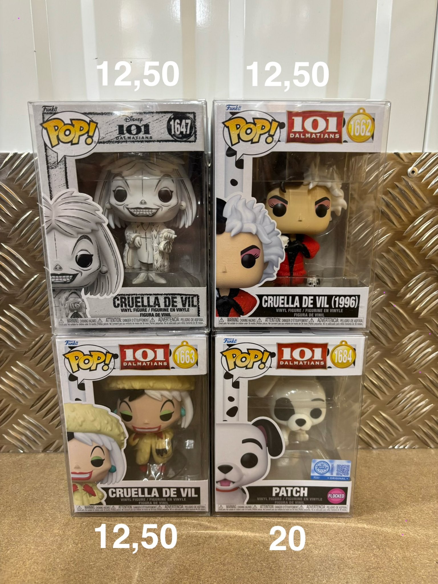 Funko Pop! 101 Dalmatiërs - Cruella de Vil & Patch, Verzamelen, Nieuw, Ophalen of Verzenden, 2802 Wetmore Avenue, Everett, WA 98201, USA