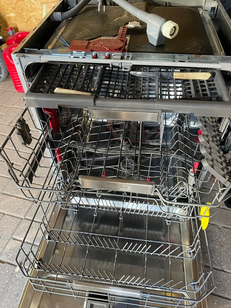 Whirlpool WIO 3T133 PLE Inbouw Vaatwasser - Gebruikt, Witgoed en Apparatuur, Vaatwasmachines, Gebruikt, Inbouw, 85 tot 90 cm, 60 cm of meer