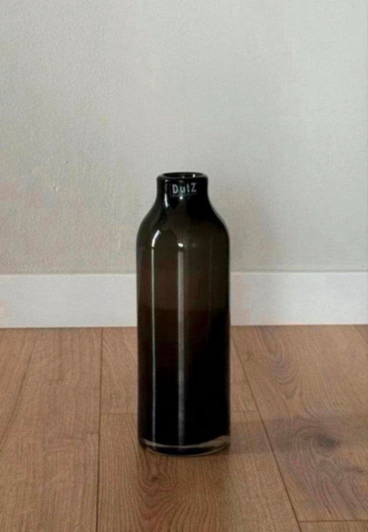 Glazen vaas van het merk DutZ - rookglas/smoke glass - 30 cm, Overige kleuren, 30 cm, Ophalen of Verzenden, Handgemaakt