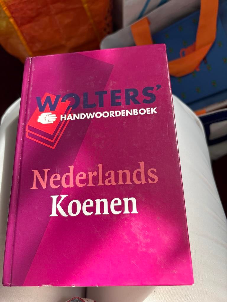 Wolters' Handwoordenboek Nederlands Koenen, Boeken, Woordenboeken, Ophalen of Verzenden, Gelezen, Koenen of Wolters, Nederlands