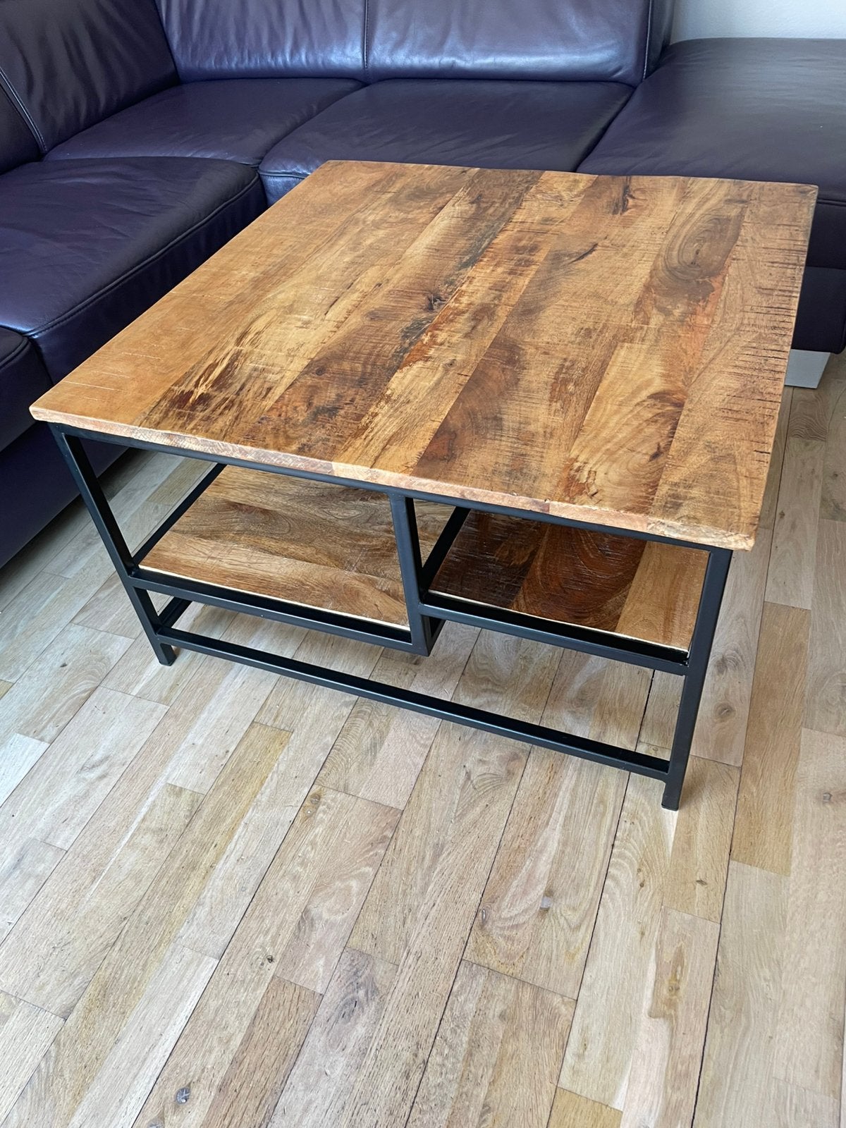 Salontafel mango hout met zwart metaal, industrieel, Huis en Inrichting, Tafels | Salontafels, Ophalen, 100 tot 150 cm, 50 tot 100 cm