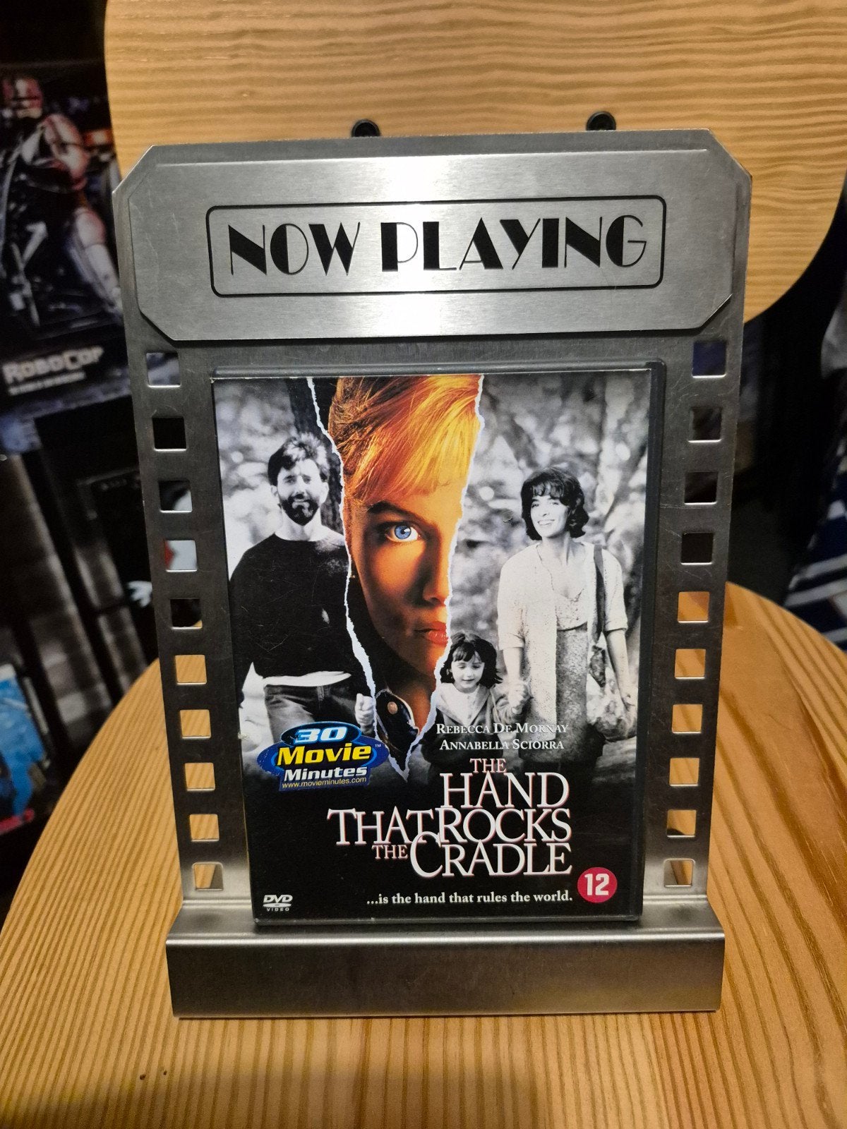 DVD The Hand That Rocks The Cradle - NL Ondertiteld, Ophalen of Verzenden