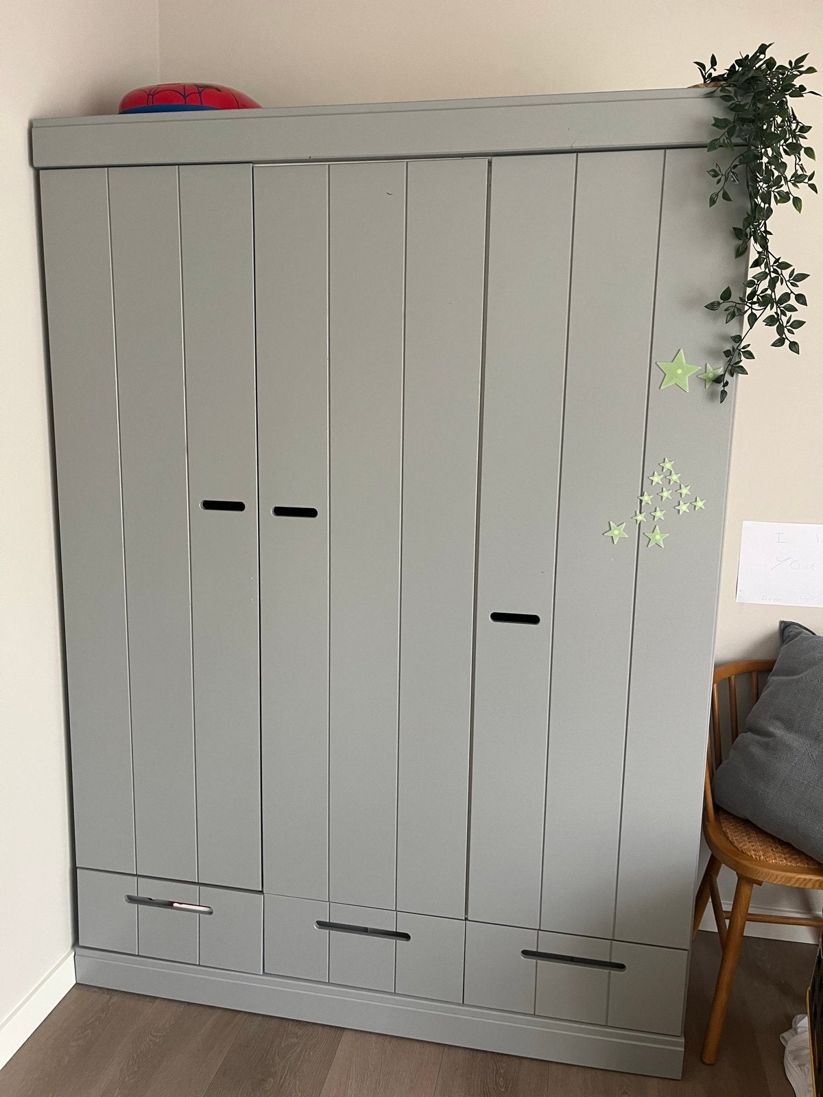 Woood Connect Kledingkast 3-deurs Grijs, Ophalen, 100 tot 150 cm, 200 cm of meer, Zo goed als nieuw