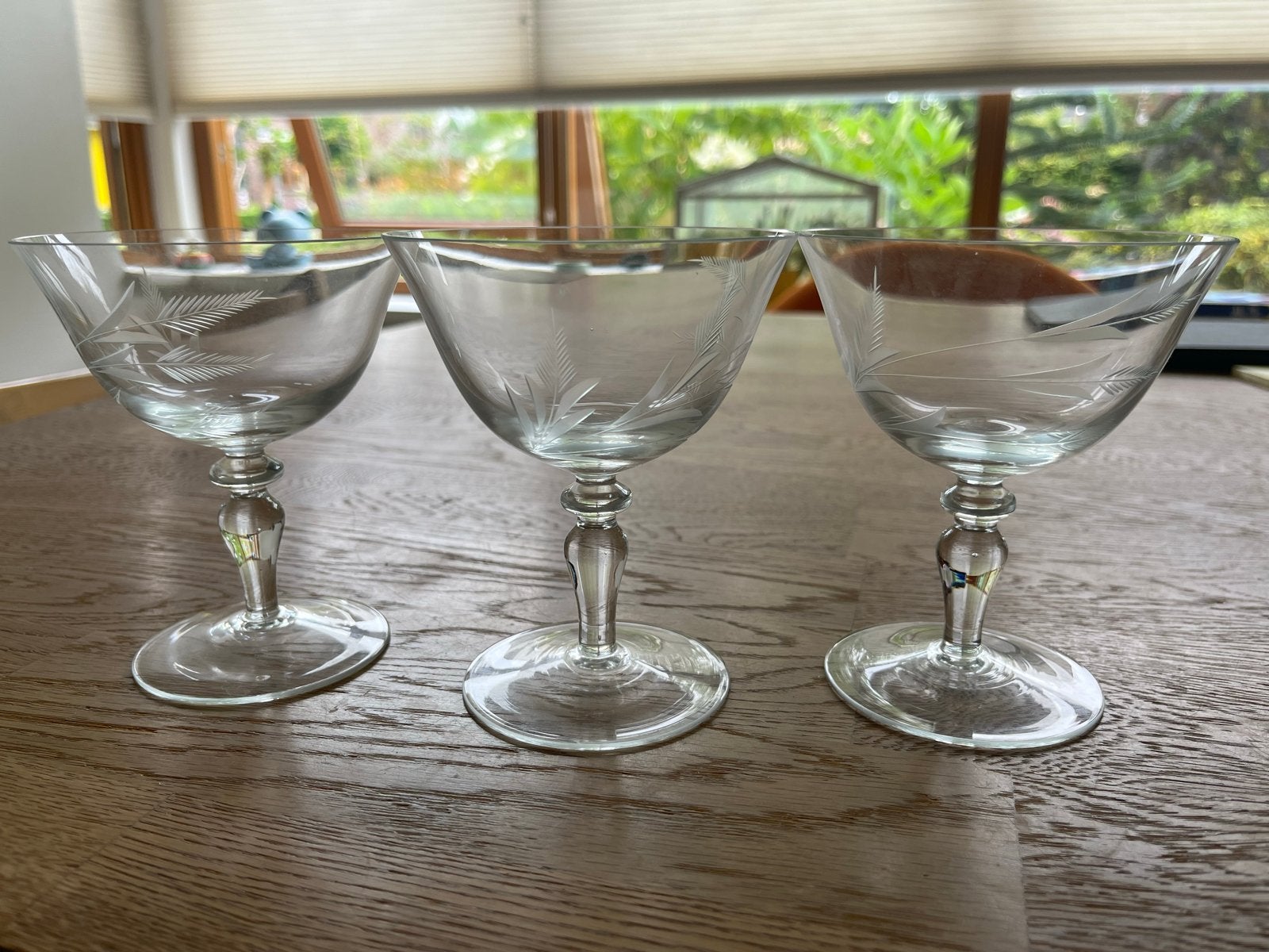 Set van 3 Vintage Champagnecoupes met Veer/Bladmotief, Ophalen of Verzenden