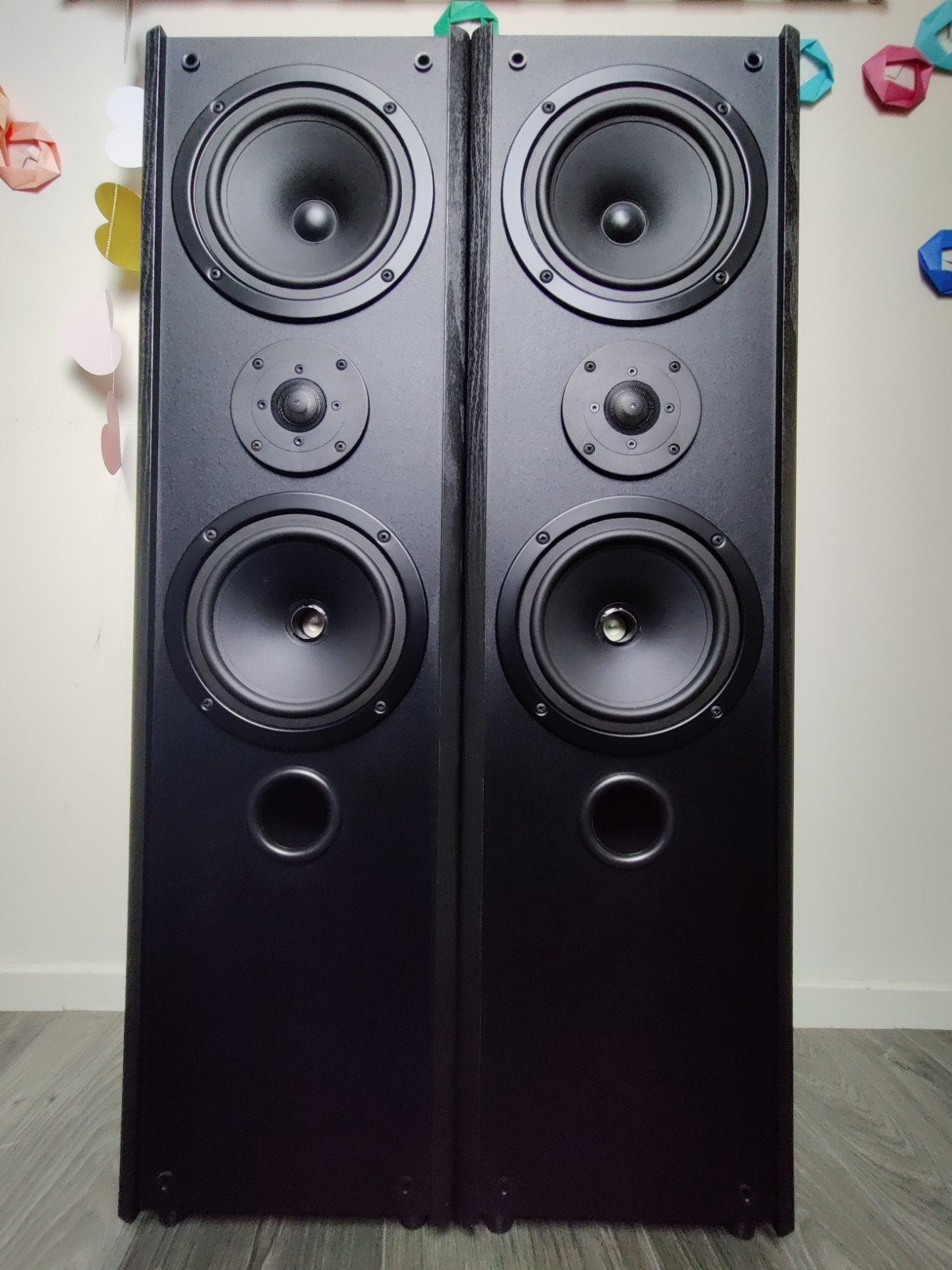 MB QUART QL 40 C, Audio, Tv en Foto, Vloerstaande luidspreker, Gebruikt, 120 tot 150 watt, Ophalen