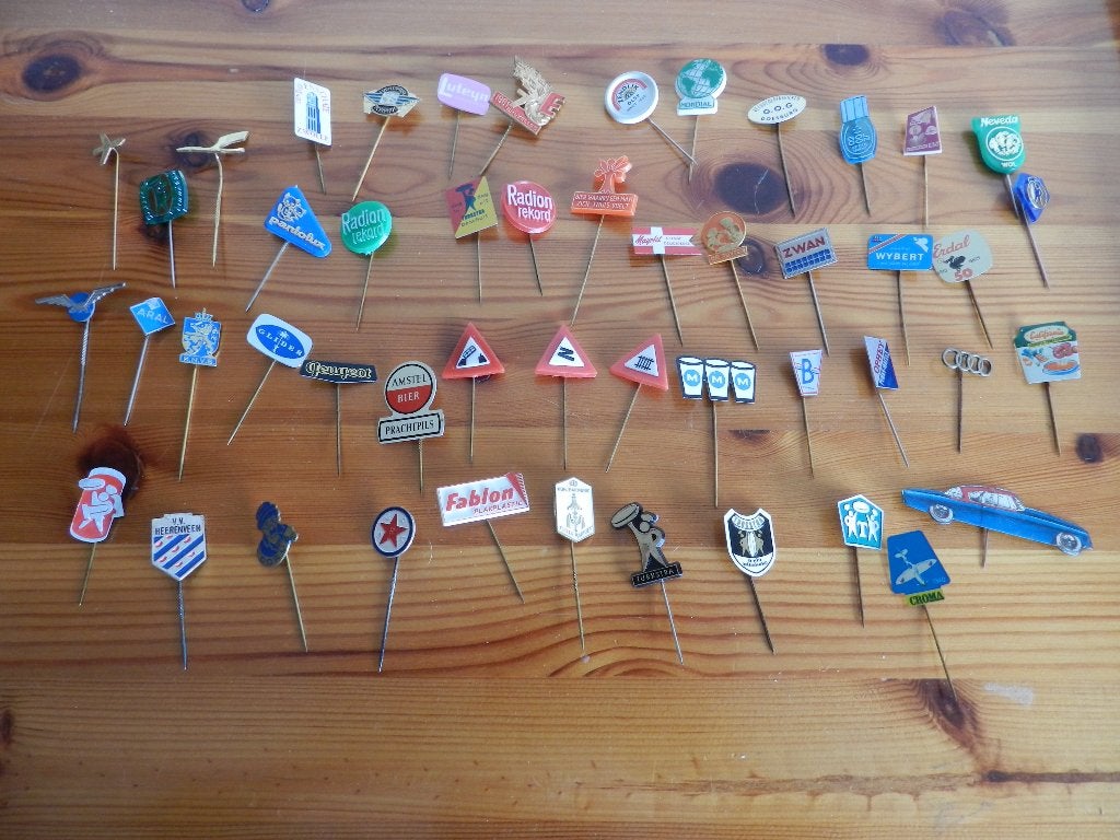 Verzameling speltjes, Verzamelen, Verzenden, Zo goed als nieuw, Overige onderwerpen, Speldje of Pin
