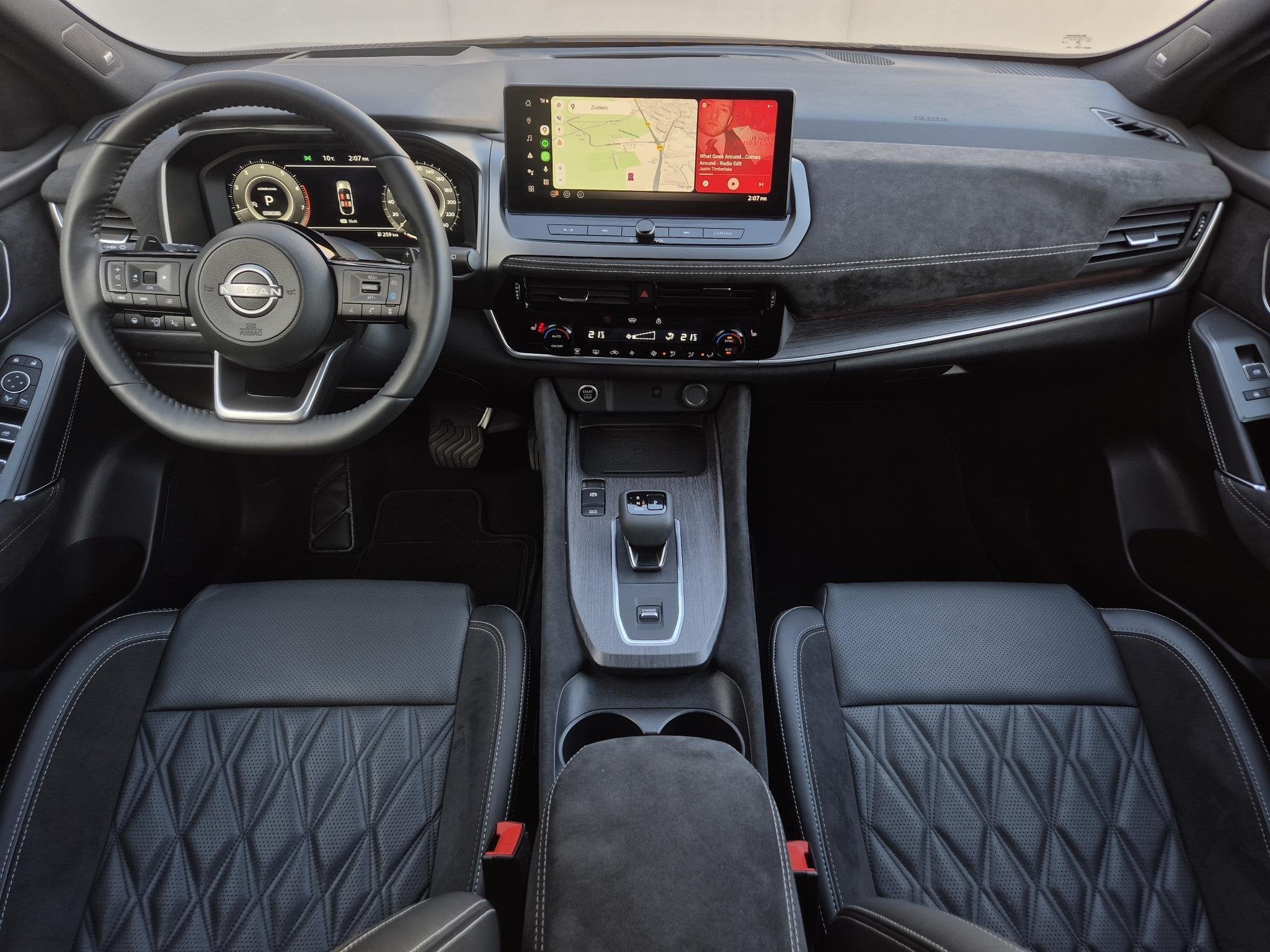 Nissan Qashqai 1.3 MHEV Xtronic Tekna Plus / 1800kg Trekgewi, Auto's, Nissan, Euro 6, 4 cilinders, Bedrijf, Hybride Elektrisch/Benzine