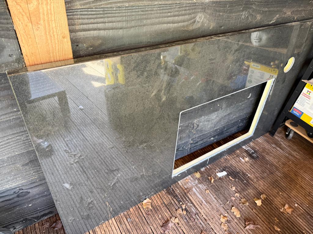 Gratis - Granieten Keukenblad, Gebruikt, Zwart, Ophalen of Verzenden, 200 cm of meer