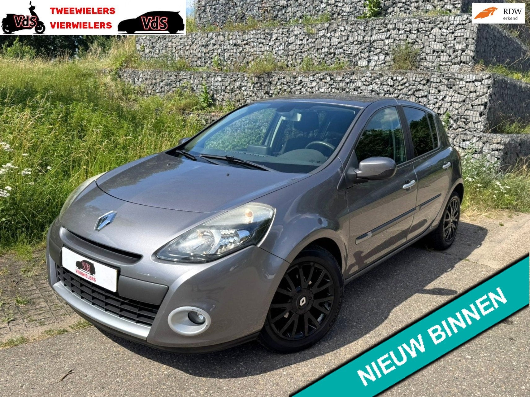 Renault Clio 1.2 TCe Dynamique Airco-Navi-Cruise Contr-Parke, Voorwielaandrijving, Euro 5, Gebruikt, 4 cilinders