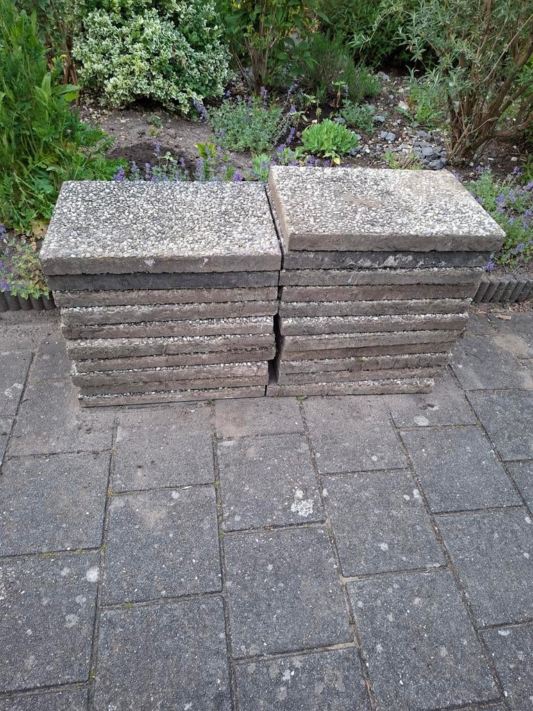 39 gratis grindtegels, Tuin en Terras, Tegels en Klinkers, Ophalen, Gebruikt, 10 m² of meer, Grind