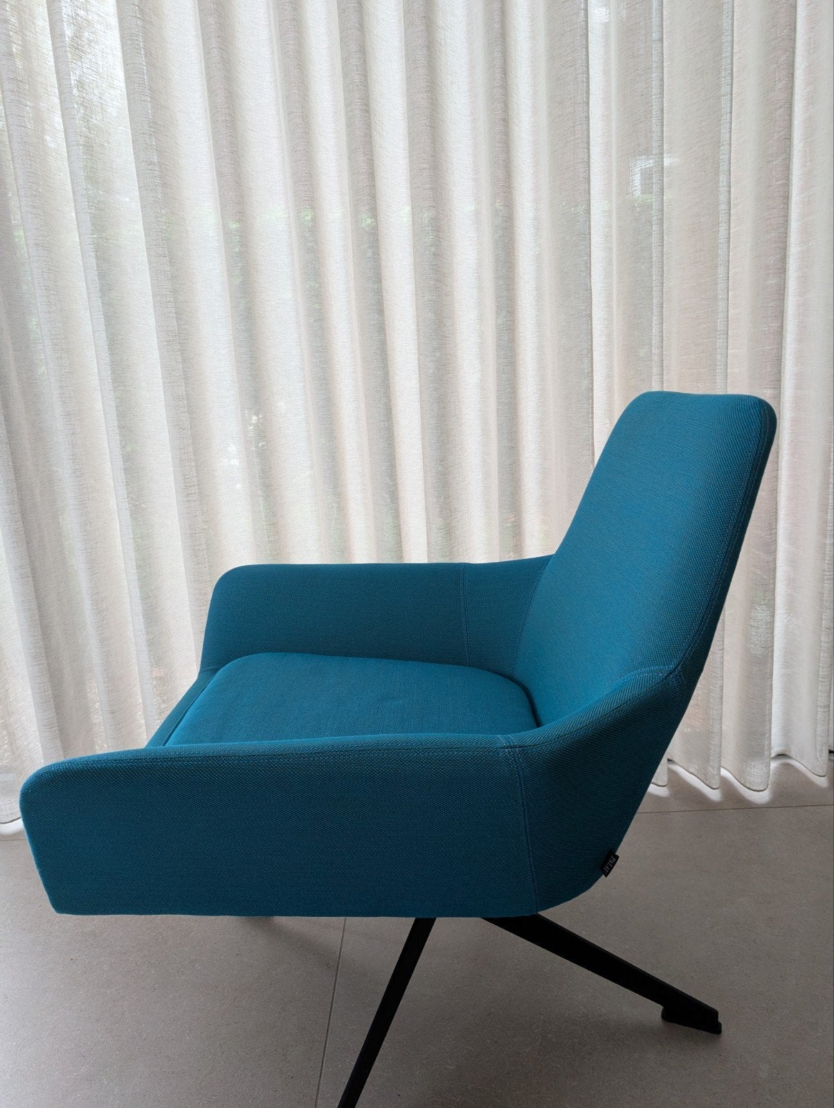 Fauteuil Floyd van Casala, Ophalen, 75 tot 100 cm