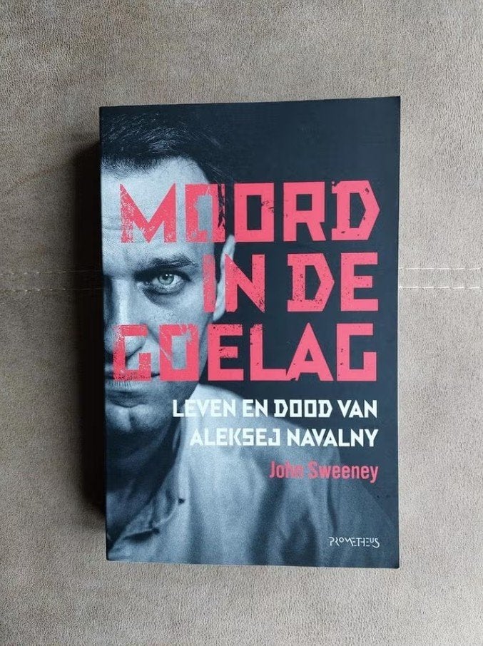Moord in de Goelag door Aleksej Navalny, Boeken, John Sweeney, Ophalen of Verzenden, Politiek, Zo goed als nieuw