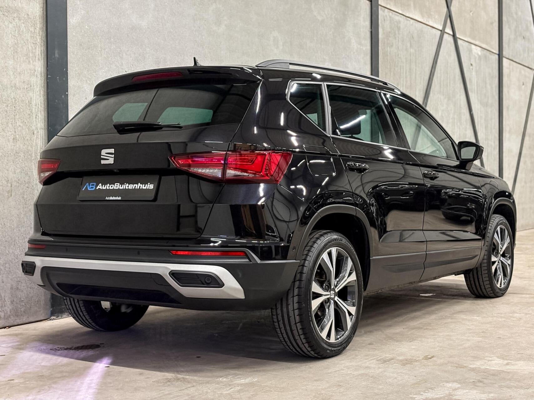 Seat Ateca 1.0 TSI Move|1e EIGENAAR|STOELVERWARMING|ELEK. KL, Auto's, Voorwielaandrijving, Dealer onderhouden, Gebruikt, Euro 6