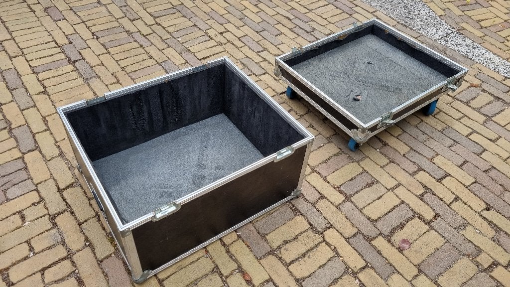 Flightcase monitoren kabels lampen enzovoort., Muziek en Instrumenten, Behuizingen en Koffers, Ophalen, Gebruikt, Overige instrumenten
