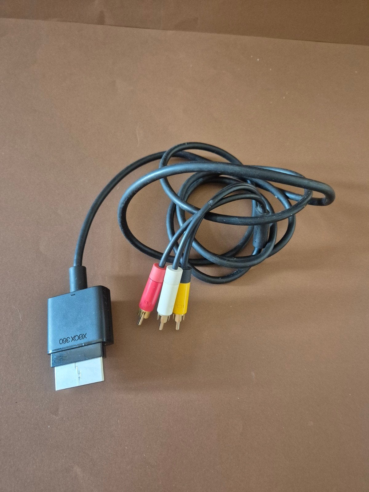 Xbox 360 AV-kabel, Spelcomputers en Games, Spelcomputers | Xbox | Accessoires, Gebruikt, Verzenden, One Microsoft Way, Redmond, WA 98052, USA