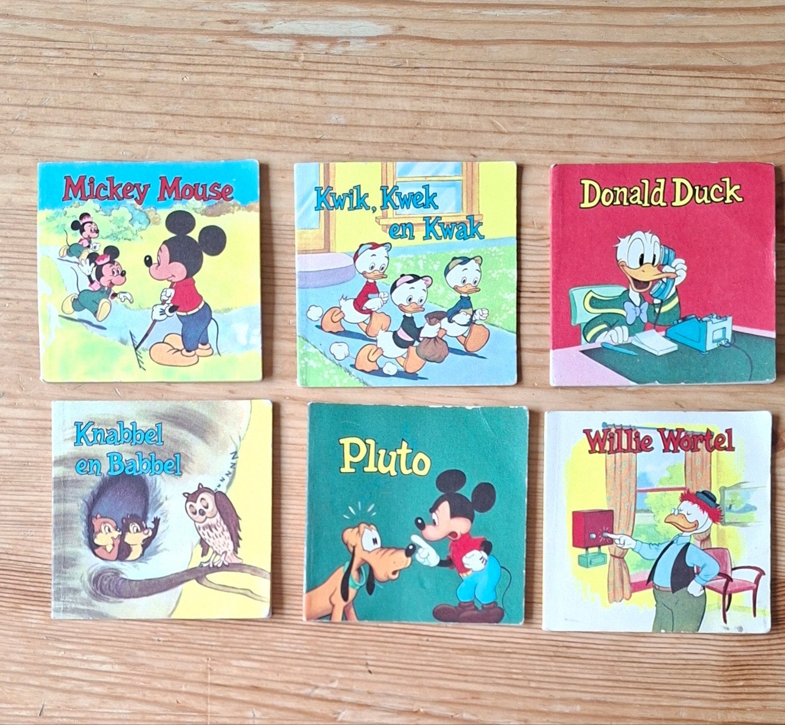 6 kleine vintage boekjes, Ophalen of Verzenden, Overige figuren, Gebruikt, Overige typen