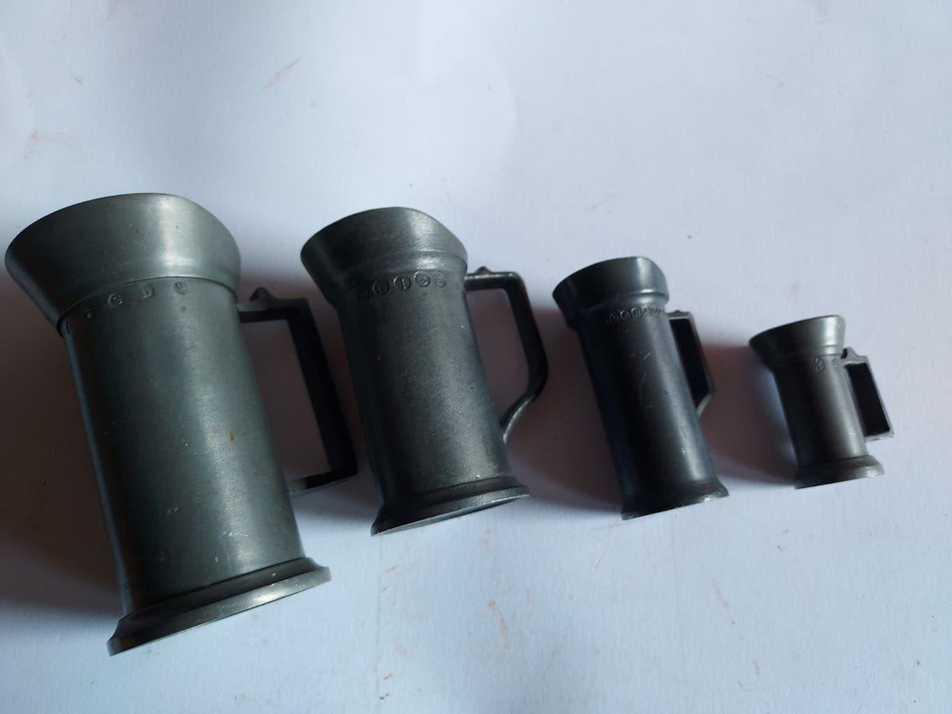 Tinnen bekers set van 4 stuks, Antiek en Kunst, Ophalen of Verzenden