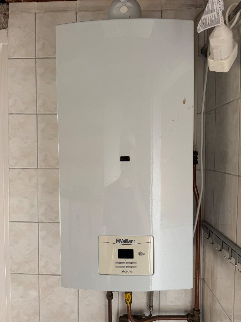 Vaillant turboMAG geiser, Ophalen, Aardgas, Geiser, Zo goed als nieuw