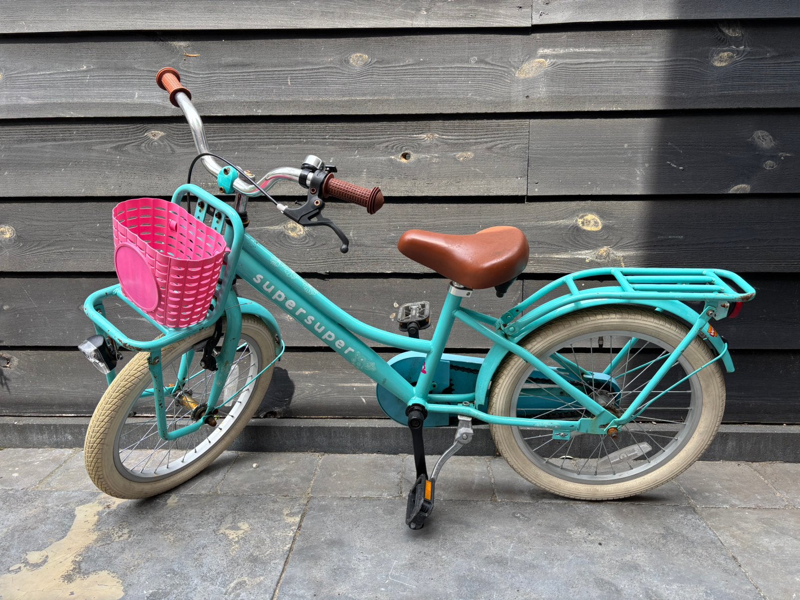 Vrolijke meisjesfiets, 18 inch, goede staat, Ophalen, Gebruikt, Terugtraprem, 18 inch