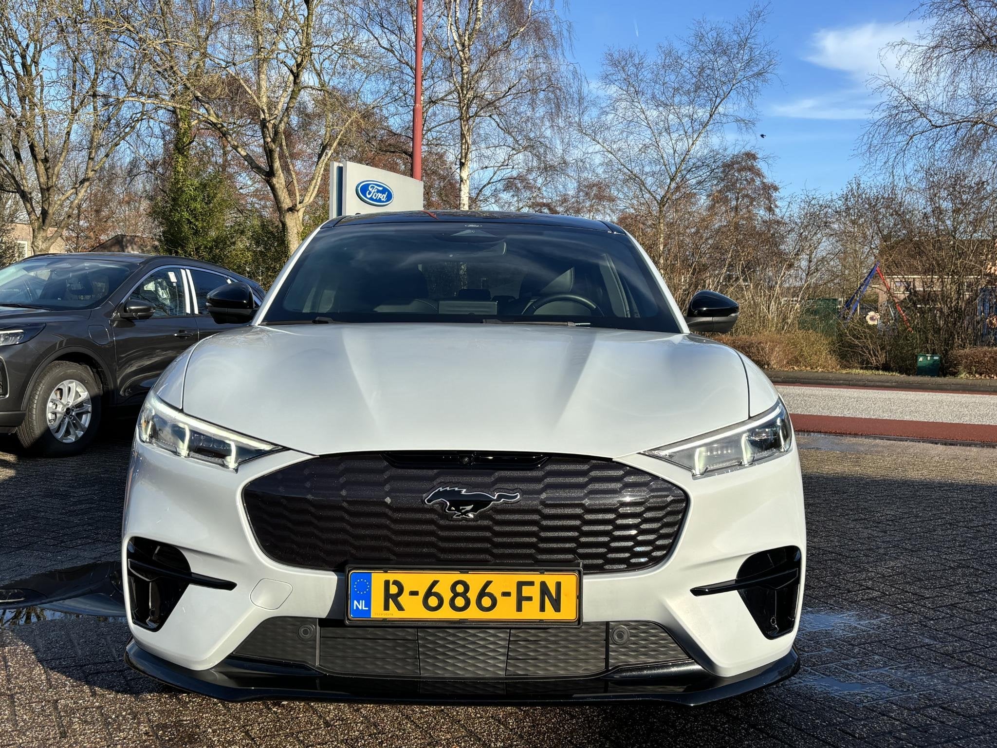 Ford Mustang Mach-E GT Extended AWD 98 kWh 486pk Adaptieve C, Automaat, 98 kWh, Gebruikt, 750 kg