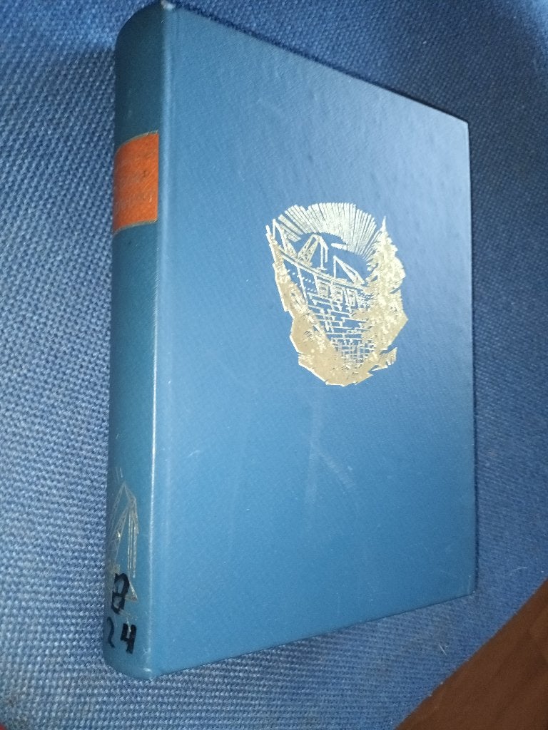 Lugt, Arie van der Lugt /	Een dorp verdwijnt /	NBC, Boeken, Romans, Ophalen of Verzenden, Gelezen, Lugt, Arie van der, Nederland