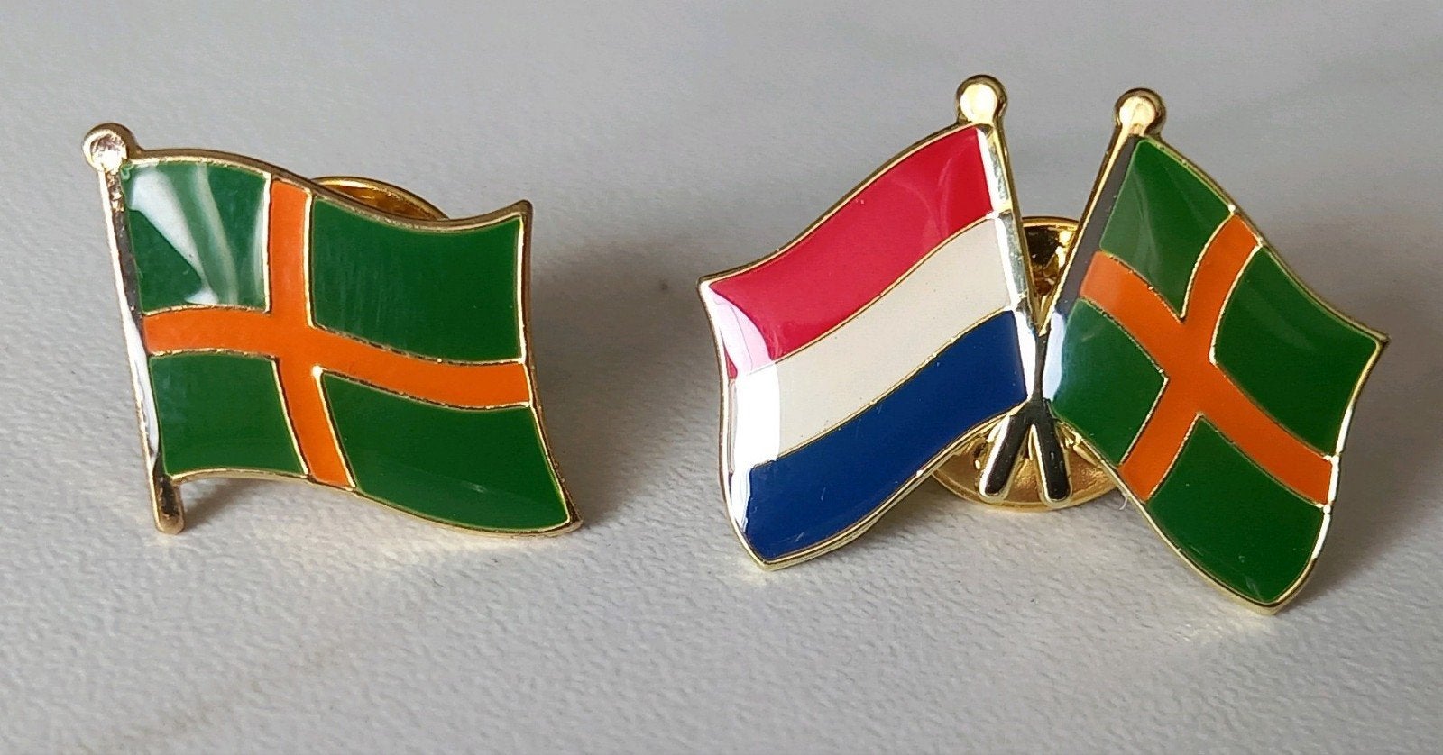 Vierdaagse Nijmegen vlag pin, Verzamelen, Speldjes, Pins en Buttons, Ophalen of Verzenden, Nieuw, Sport, Speldje of Pin